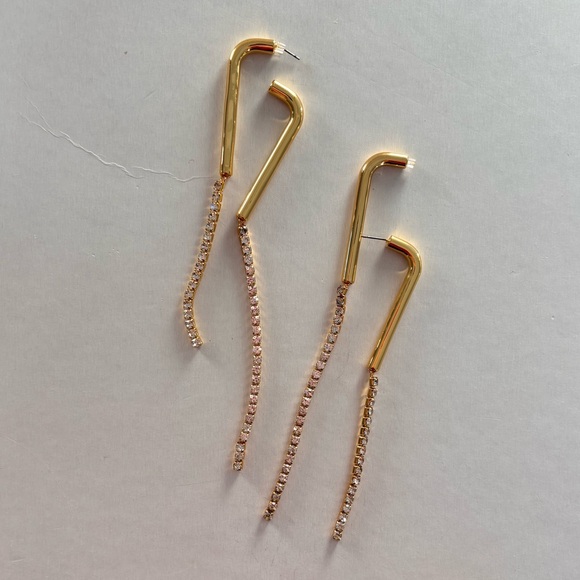 NWOT Cult Gaia Meta Rhinestone Earring - Picture 5 of 7